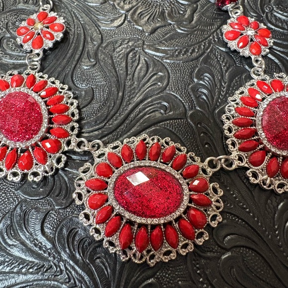 Kim Rogers Elegant Red and Silver Necklace - Picture 2 of 5